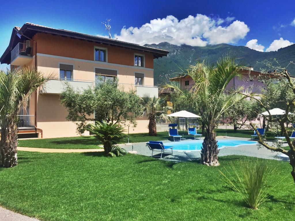 Вилла Agritur Il Melograno Арко Экстерьер фото