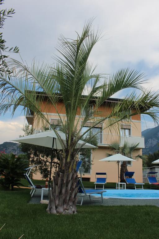 Вилла Agritur Il Melograno Арко Экстерьер фото