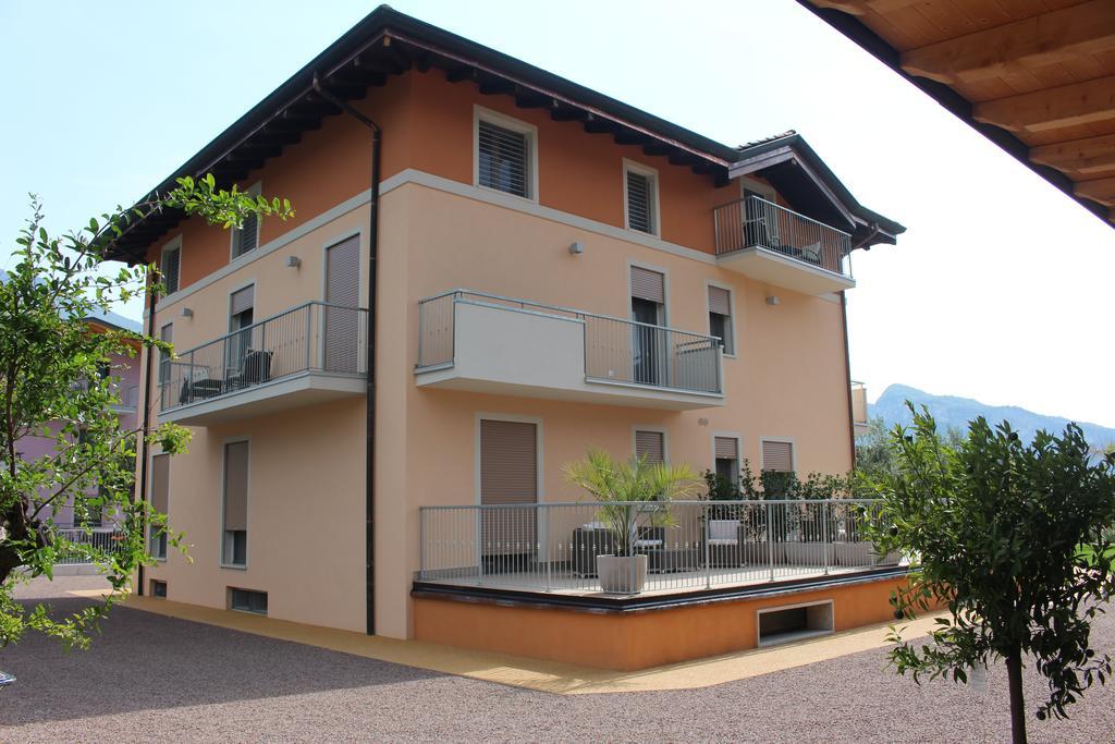 Вилла Agritur Il Melograno Арко Экстерьер фото