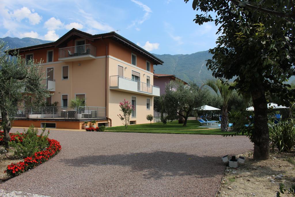 Вилла Agritur Il Melograno Арко Экстерьер фото
